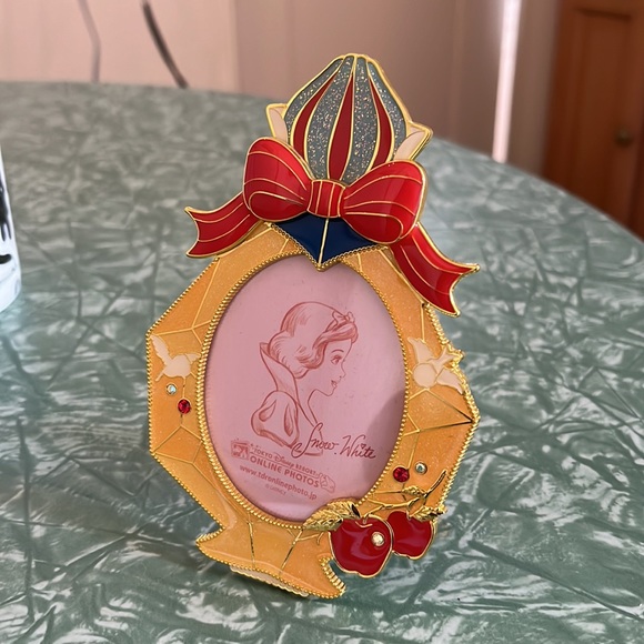 Disney Other - Snow White Photo Frame from Tokyo Disneyland